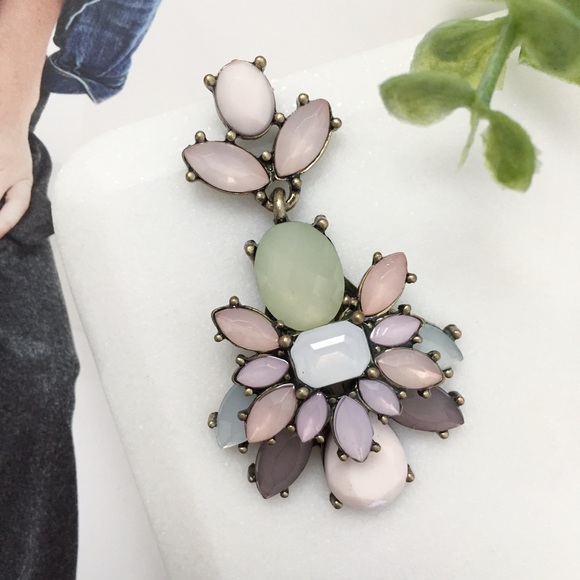 🆑 "Ainsley" Earrings || Pink/Green Crystal - Picture 6 of 9